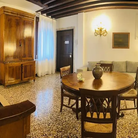 Grimaldi Cannaregio *