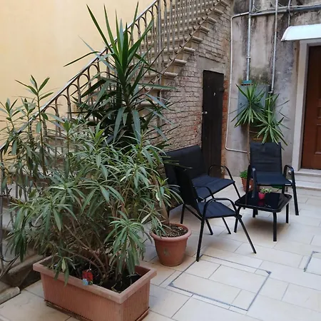 Grimaldi Cannaregio Appartement Venetië