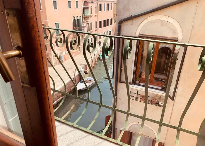 Grimaldi Cannaregio *