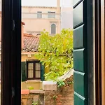 Grimaldi Cannaregio Appartamento *